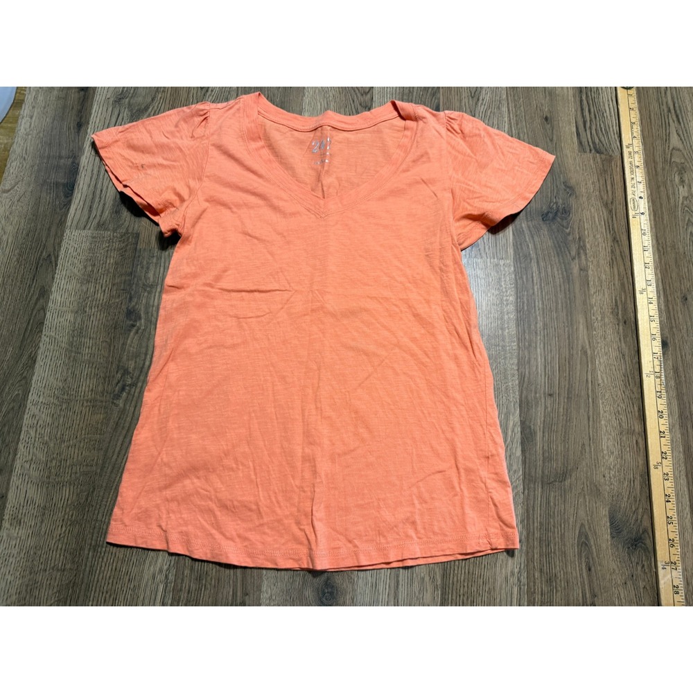 Maurices 24/7 V-Neck T-Shirt Womens Small Orange Adult Slub Knit Short Sleeve